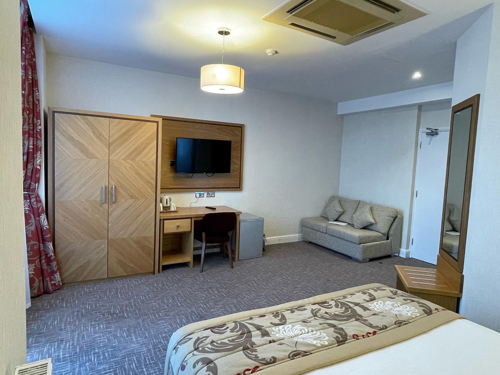 Best Western Homestead Court Hotel Welwyn Garden City Eksteriør bilde
