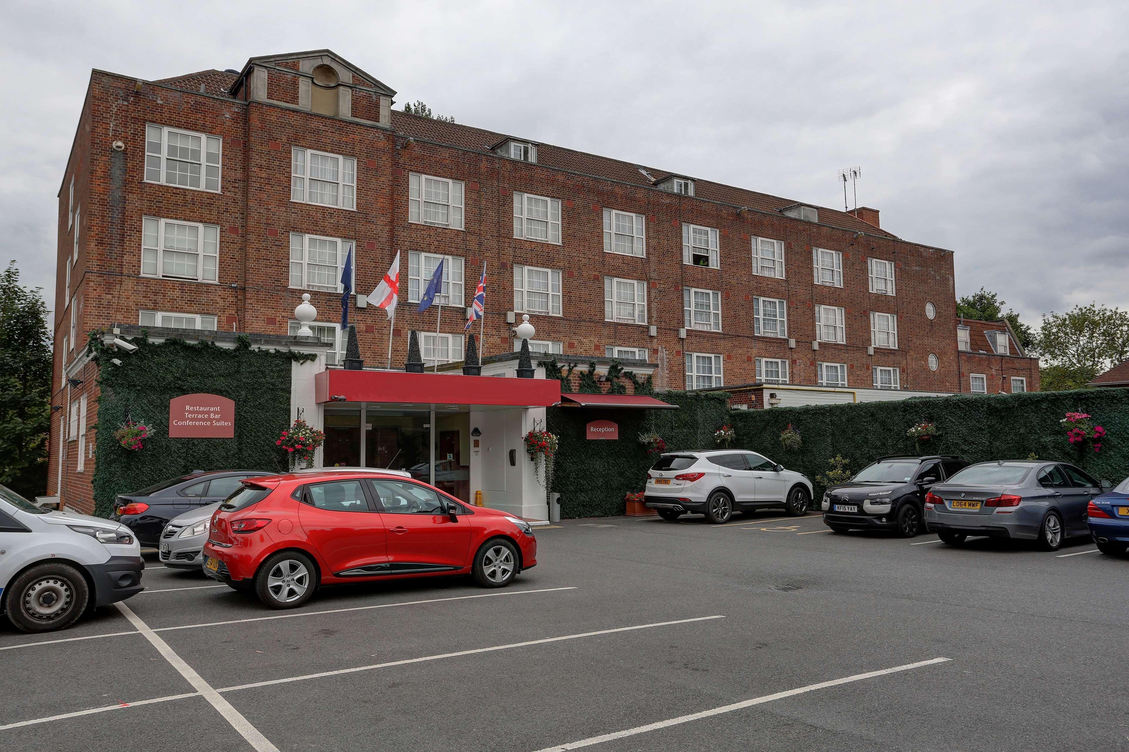 Best Western Homestead Court Hotel Welwyn Garden City Eksteriør bilde